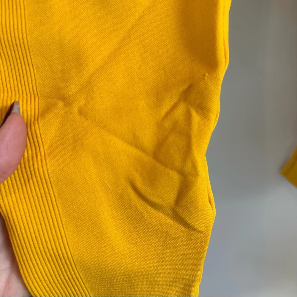 SET Active Vibrant Yellow Leggings - Picture 5 of 7